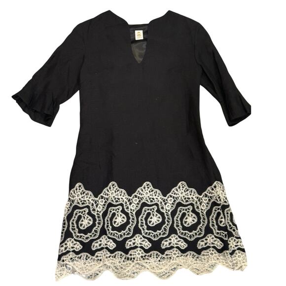 Abaete Dresses & Skirts - 🖤 Sophisticated & Rare: Abaeté Linen Embroidered Dress - size 4
